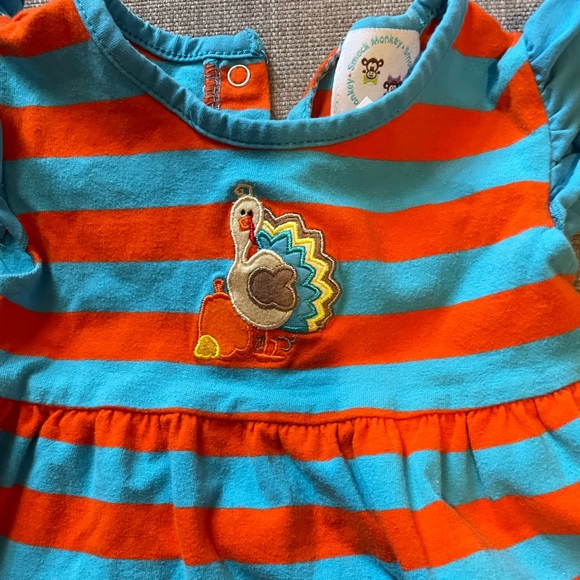 Turkey Romper 🦃 - Picture 2 of 4